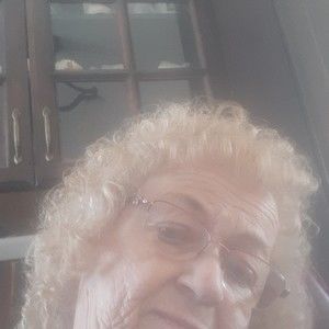 Meet your Posher, Miriam